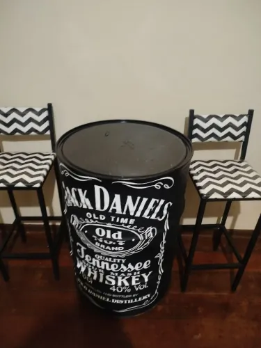 Tambor Jackie Daniels + 2 banquetas