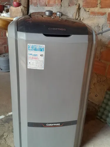 Vendo tanque de lavar roupa $390