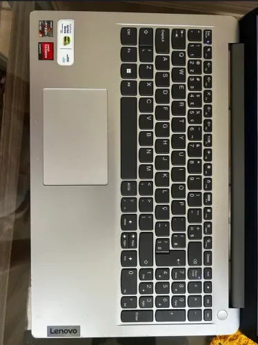 Notebook Lenovo Ideapad 1 154MN7