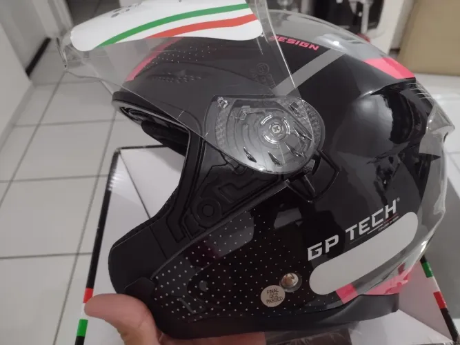 Capacete GP Tech OF669 Runner Tam. 58 - Novo