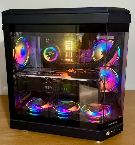 PC GAMER HIGH-END RTX 4080 16GB + RYZEN 9 9950X3D