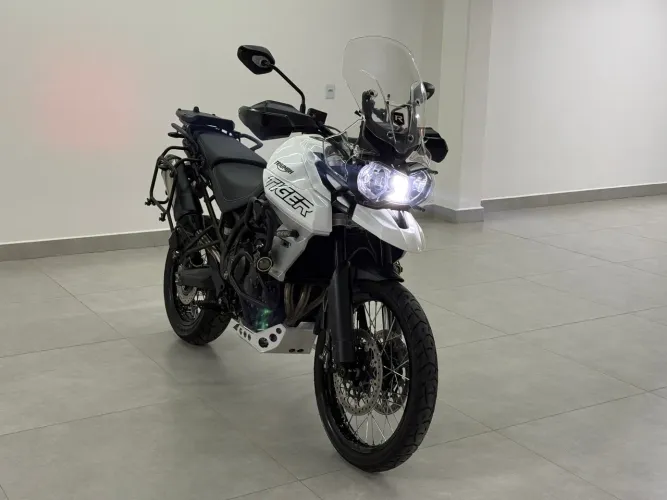 TRIUMPH TIGER 800 XCX BRANCA 2019/2019