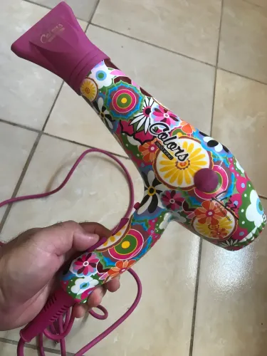 Secador de cabelos
