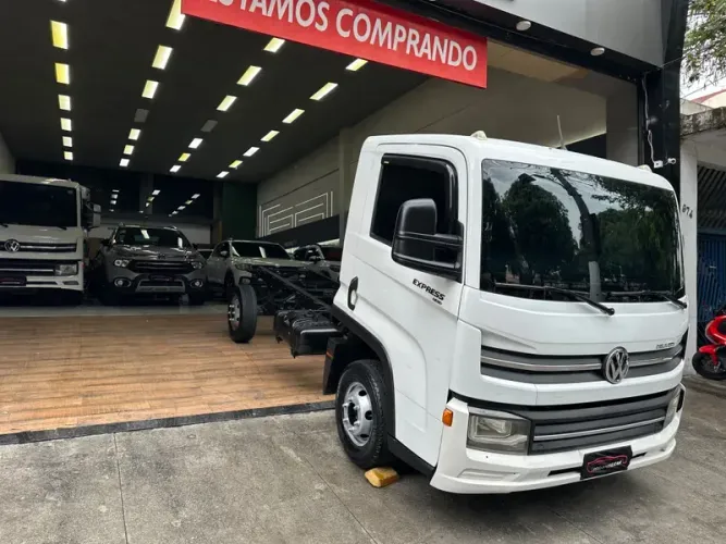 Volkswagen Delivery Express Turbo Diesel (e6) 2020