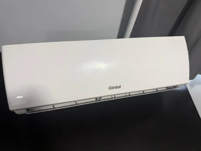 Ar Condicionado Split Consul 12.000 BTUs Quente/Frio - Para Conserto/Peças + Controle