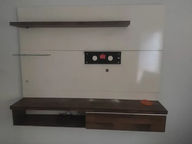 Painel tv alt.1.58 x larg.1.80