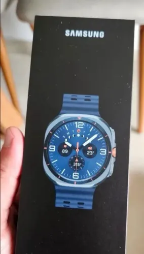 Samsung Galaxy Watch Ultra 2025 Azul