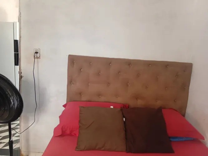 Vende uma cabeceira de cama casal