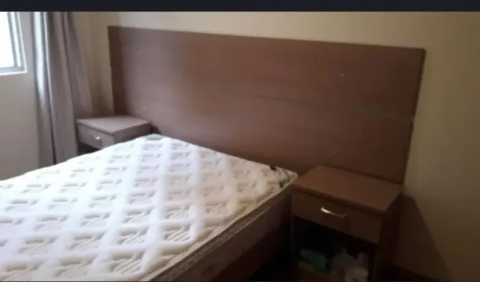 Cama de casal com criados - Criare Planejados Desapegar