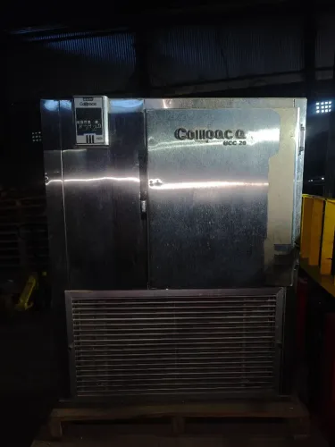 Ultra refrigerador fábricar gelo 