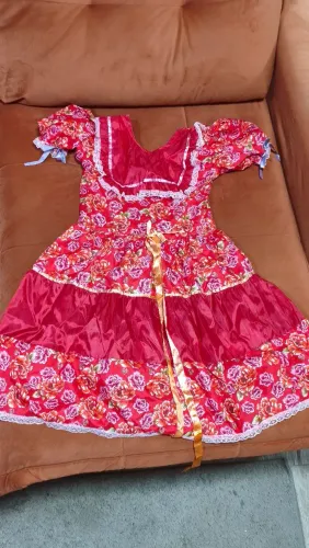 Vestido de festa junina veste .7 8 9 anos