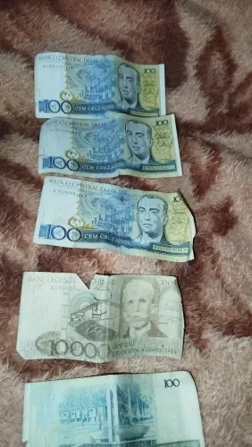 Vendo notas antigas