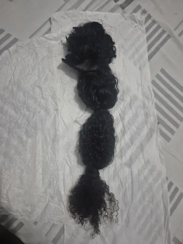 Mega hair, cabelo humano.