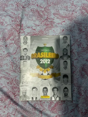Lote Albuns do Brasileirão- vazios e incompletos