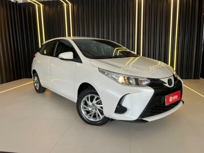 Toyota Yaris XS Connect 1.5 Flex 16V 5P AUT 2023