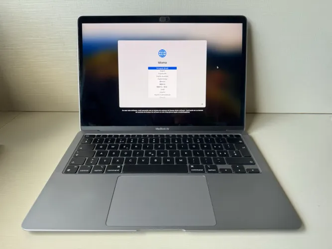 MacBook Air M1 (2020) - Perfeito Estado - Teclado Suíço 