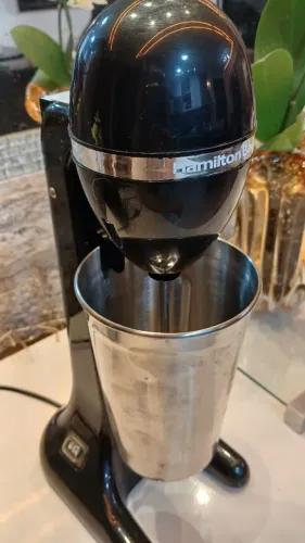 Batedor milk shake hamilton beach