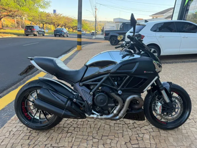 DUCATI DIAVEL 1198 CROMO