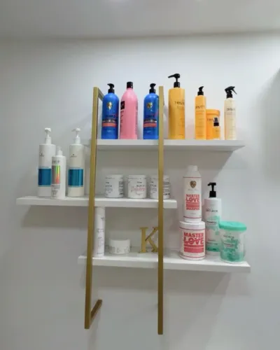 Prateleiras para sua loja ou salão 