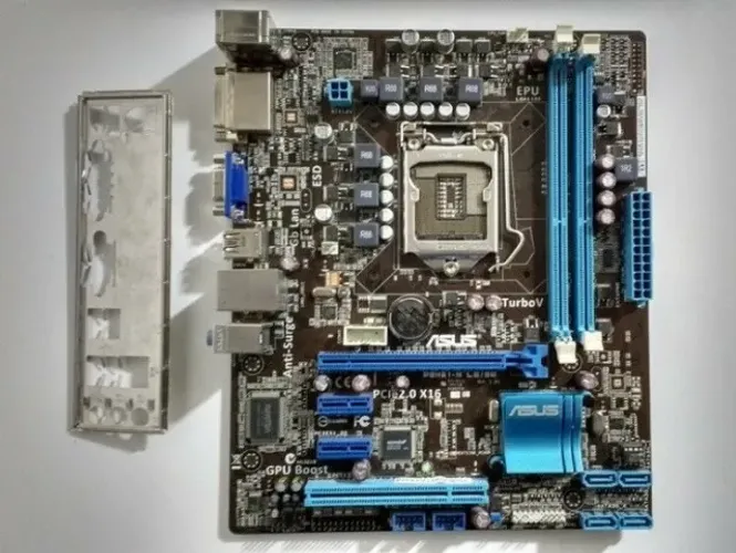 placa p8h61 m le br 1155 só funciona um lado da memoria