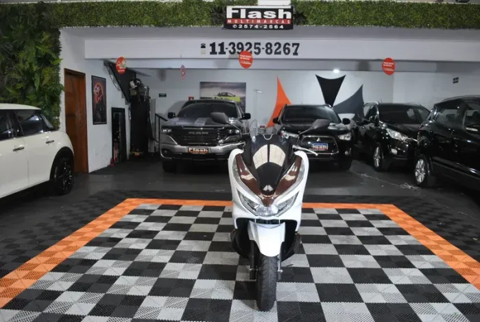 Honda PCX Gasolina Automático