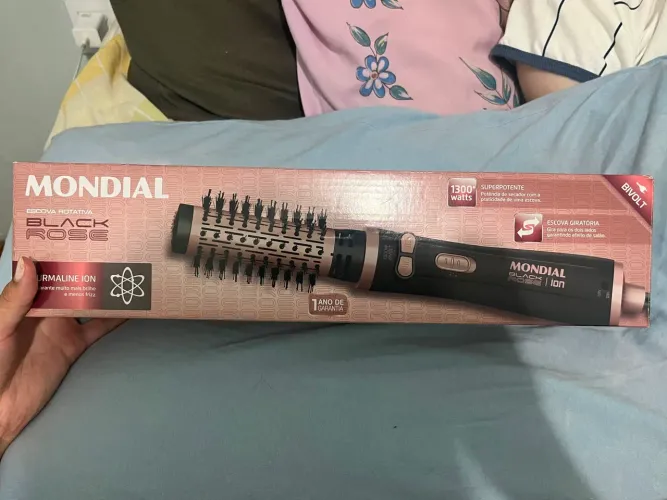 Vende-se uma escova giratória quem se interessar entrar em contato *56.
