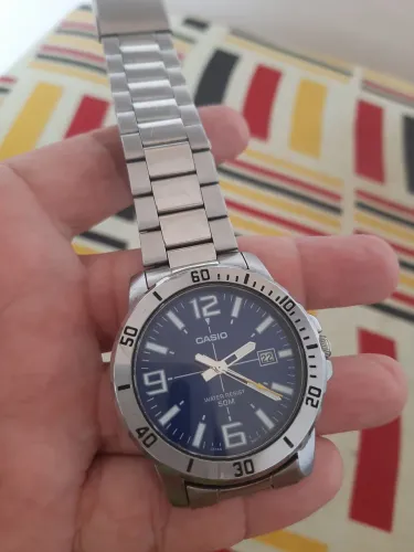 Relógio Casio prova d'água 