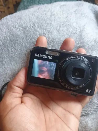 Câmera Samsung pl120
