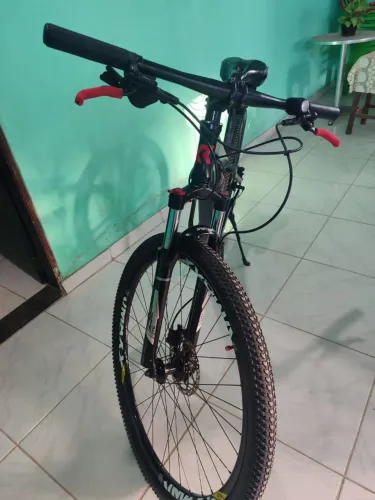 Bike Rava aro 29" Novíssima