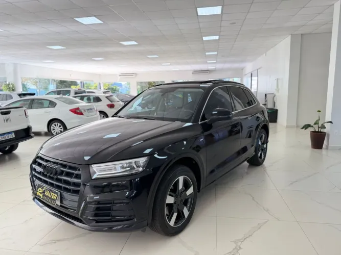 Audi Q5 S-line Black 2.0 TFSI Quat. S-tronic 2019