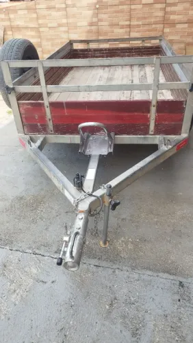 Reboque carretinha para moto e carga