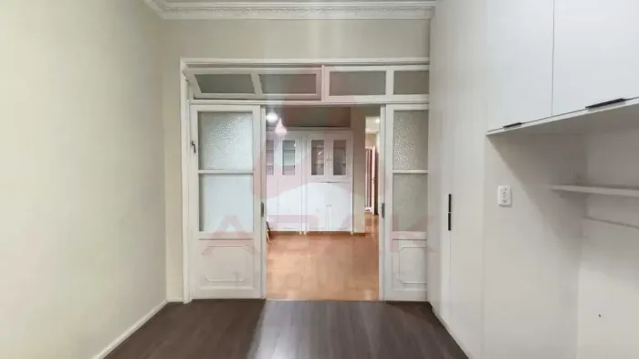 Imóvel para aluguel possui 38 metros quadrados com 1 quarto em Centro - Rio de Janeiro - R