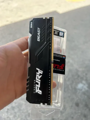Memória RAM ?kingston fury Beats 16GB DDR4