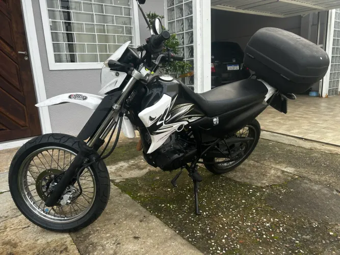 XTZ XE 2012