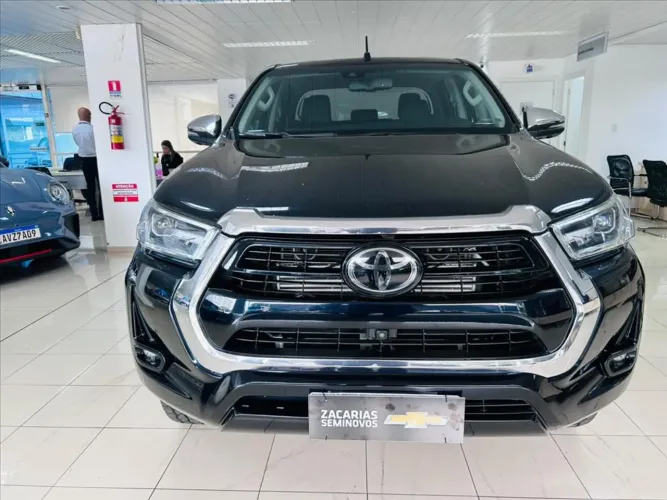 Toyota Hilux CD SRX 4X4 2.8 TDI 16V Diesel Aut. 2022