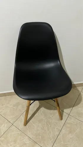 CADEIRA EAMES EIFFEL PRETA