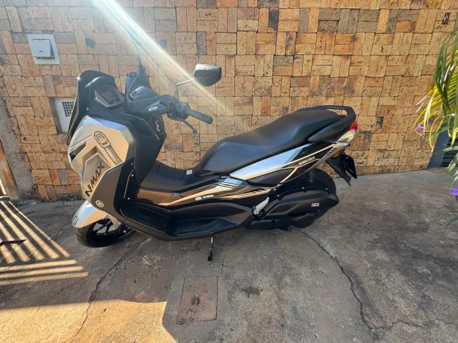     Yamaha NMAX 160 Mandalorian 2023 | Baixo KM | Edição Es