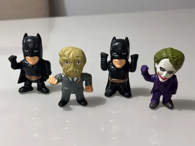 Coleção Batman: Cavaleiro das Trevas - Miniaturas Originais Nescau Cereal Nestlé
