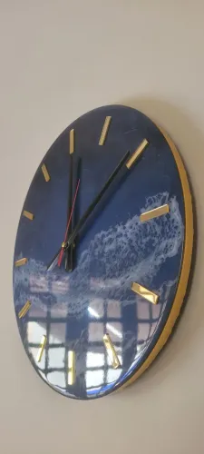 Relógio de Parede Artesanal em Resina Epóxi - 35 cm Nº 2