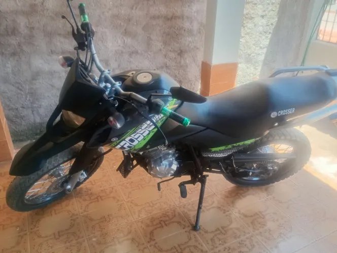 Moto Yamaha XTZ 150 closser toda revisada