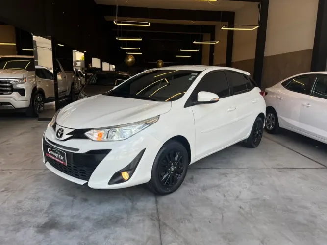 Toyota Yaris XL Plus Con. 1.5 Flex 16V 5P AUT 2021