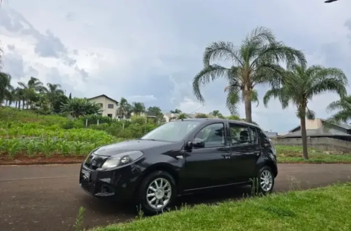 Renault Sandero Expression Hi-flex 1.6 8V 5P 2013