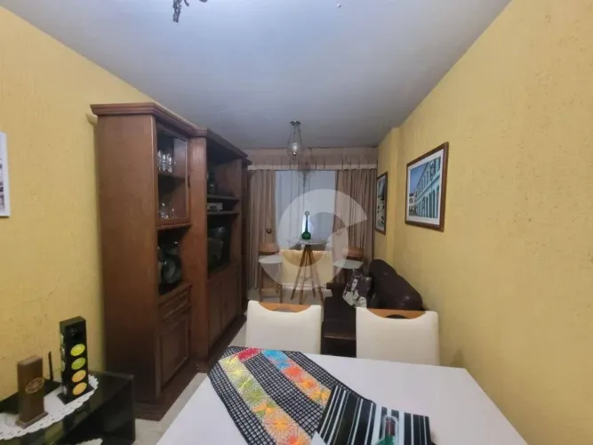 Apartamento com 2 dormitórios à venda, 62 m² por R$ 250.000,00 - Largo do Barradas - Niter