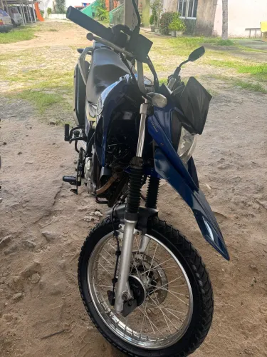 Crosser 2020 