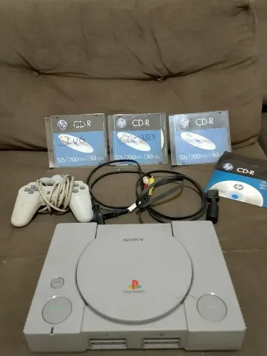PS1 funcionando perfeitamente+alguns jogos