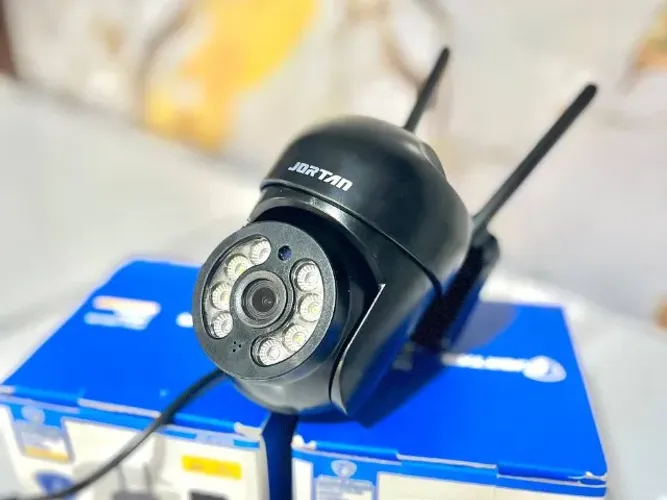 Câmera Inteligente Wi-Fi Giratória 360º Yoosee - Acesso Pelo Celular