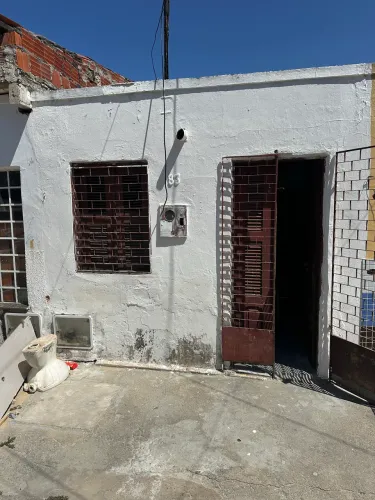 Vendo casa no Rodolfo Teófilo super barato