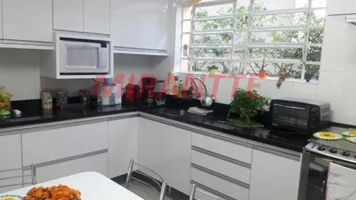 Sobrado para venda na Vila Ester com 139 m2 - 3 dormitórios - 2 vagas