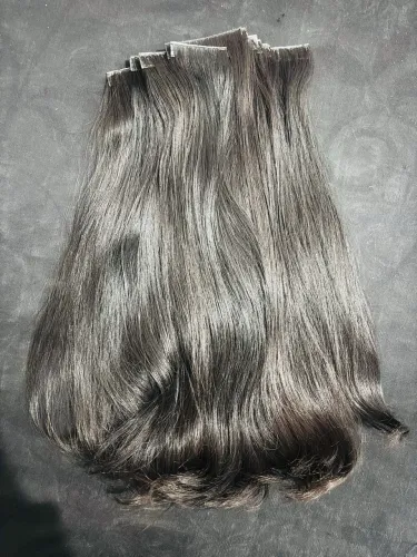 cabelo humano vietnamita 200grama , 50 cm metodo era fita adesiva.