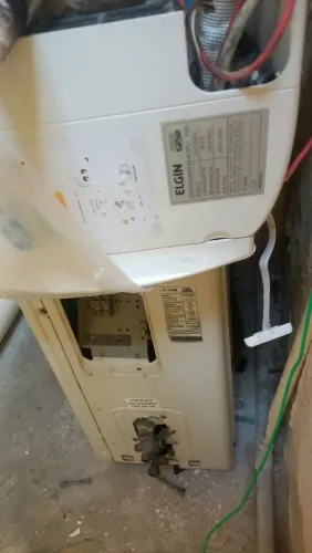 Arcondicionado elgin 12 mil btus funcionando perfeitamente $850 reais